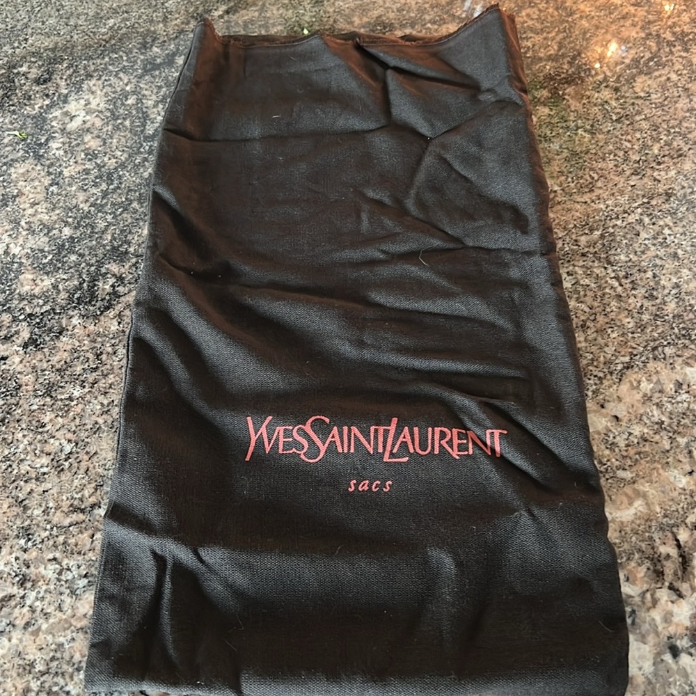 Vintage Authentic Saint Laurent Leather Clutch - Picture 14 of 16